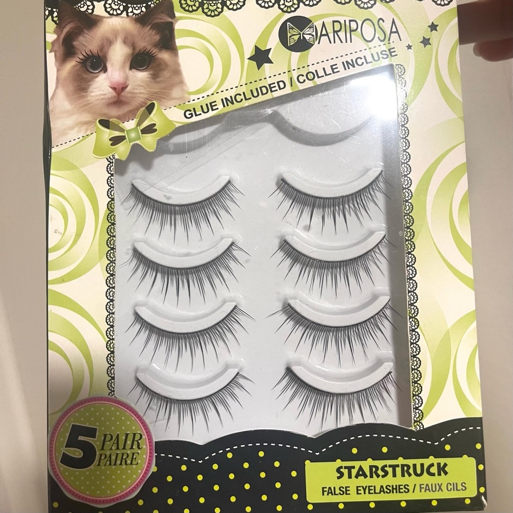 Lot of Assorted False Eyelashes Sets - Picture 6 of 8